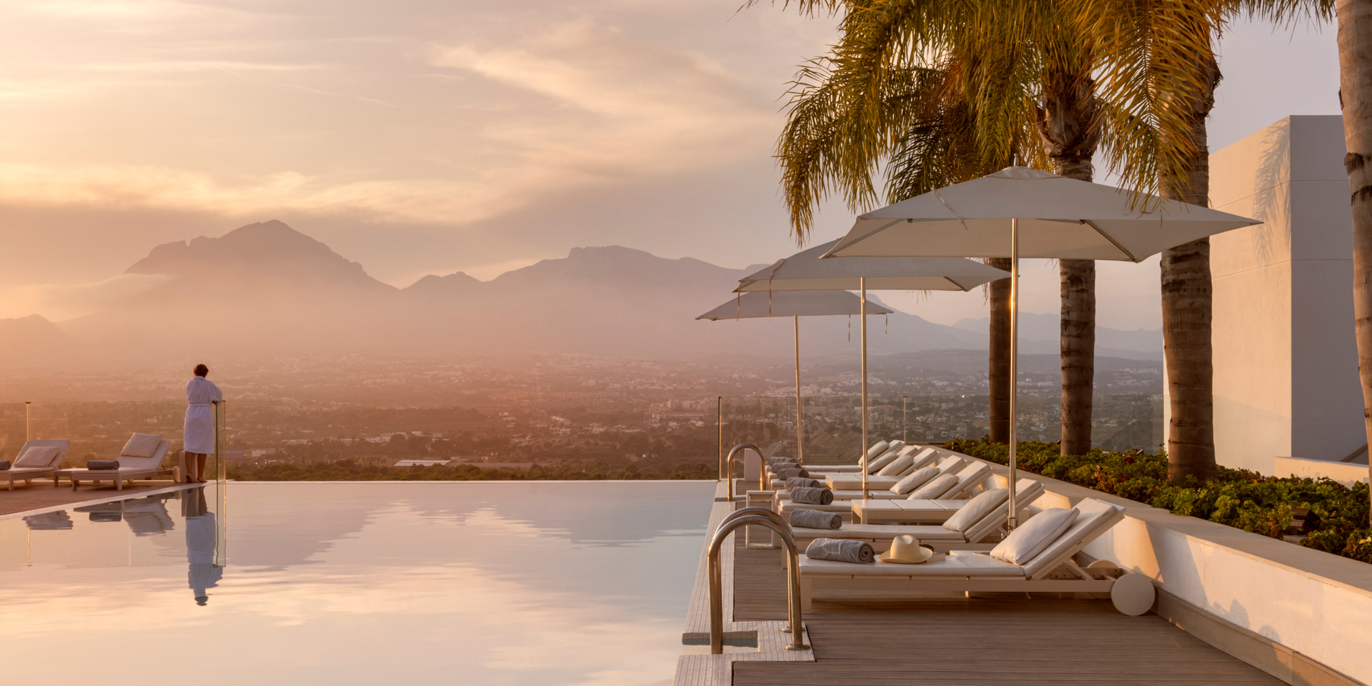 An Infinity Pool at the SHA Wellness Clinic Alicante